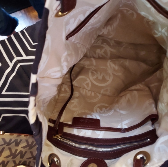 Designer lot - Picture 7 of 10